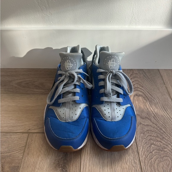 Nike AIR HUARACHE RUN - Picture 3 of 5